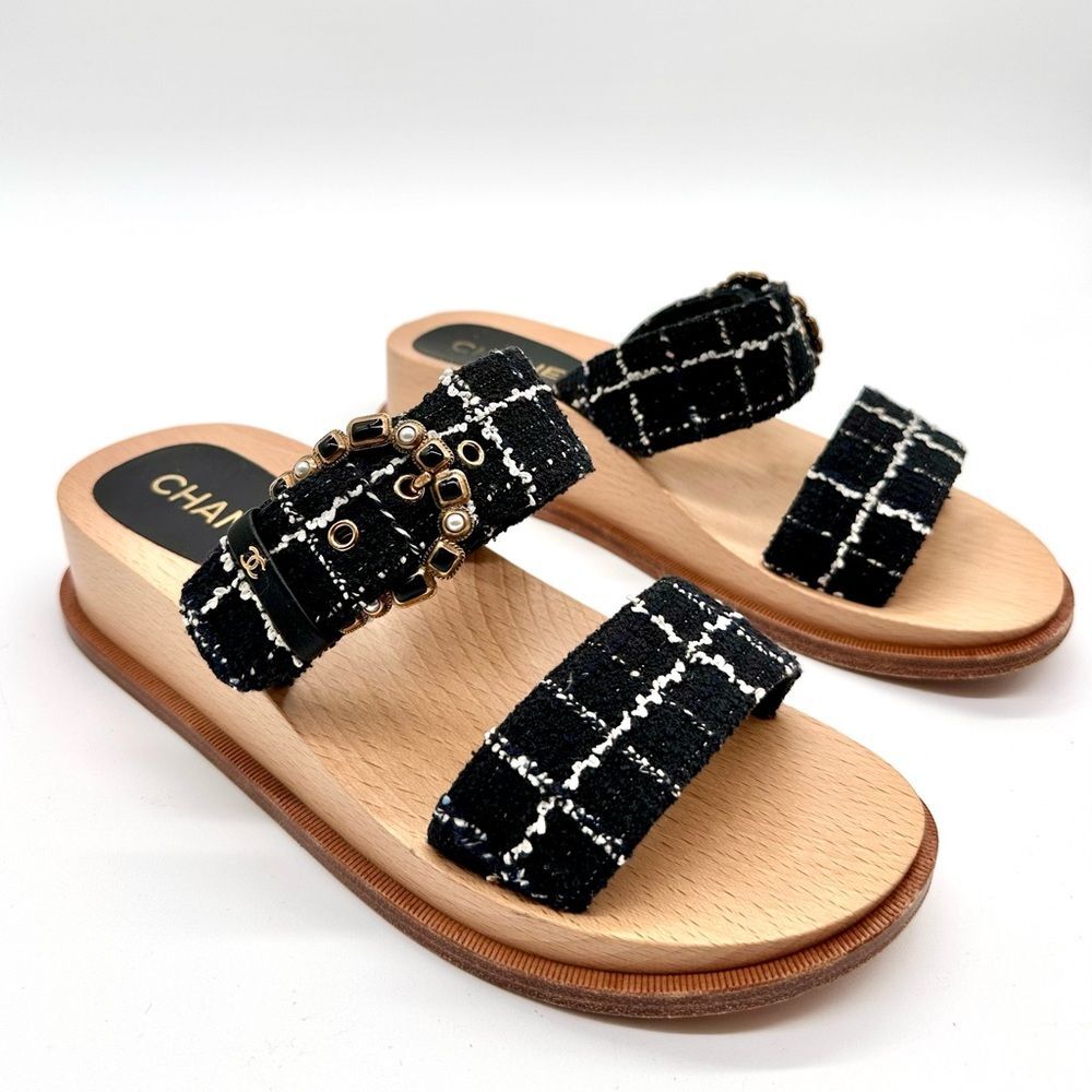 Chanel CC Logo Tweed Flat Wooden Slip -On Mules Sandals In Black EU 39 US 8-8.5